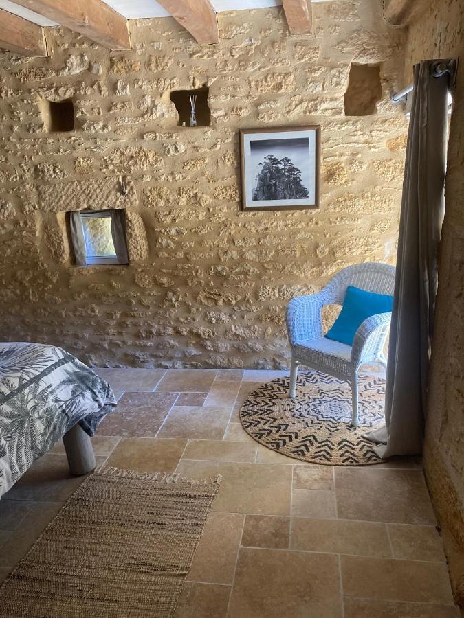 Logis Des 4 Fees Et Son Bain Nordique Sainte-Nathalène Exterior foto