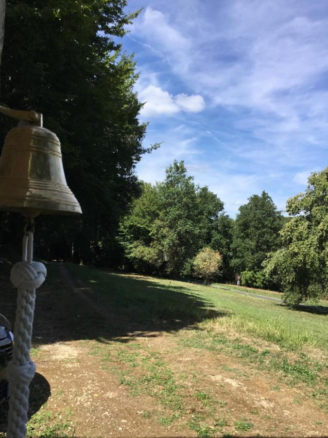 Logis Des 4 Fees Et Son Bain Nordique Sainte-Nathalène Exterior foto